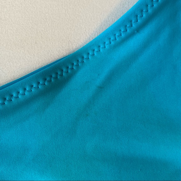 Forever 21 Bright Blue Tie Bikini Top - Picture 5 of 8